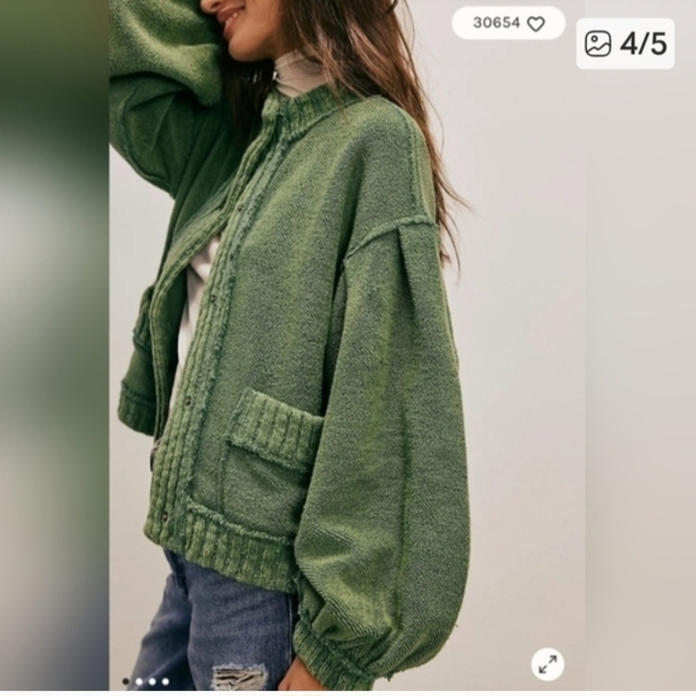 We The Free Cute In This Cardi XS $168 - Picture 4 of 4